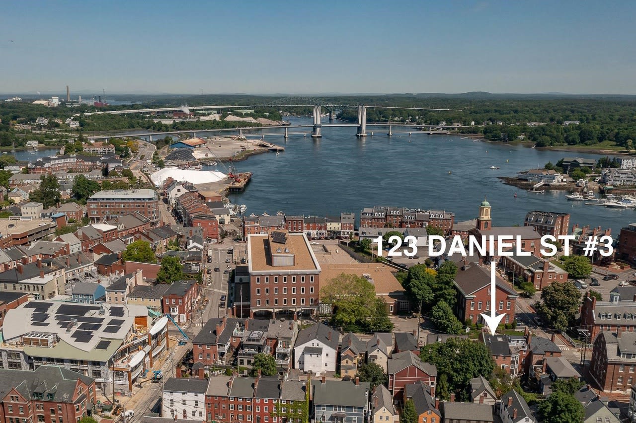 123 Daniel St #3