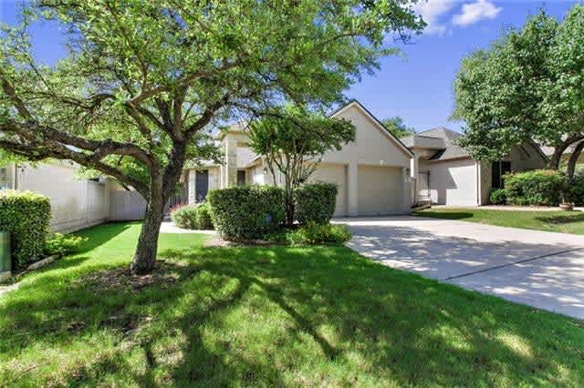 33 Muirfield Greens Ln