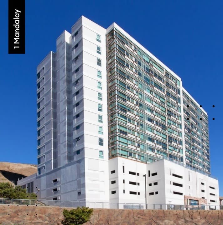 1 Mandalay Place Unit 1002 : #SSF