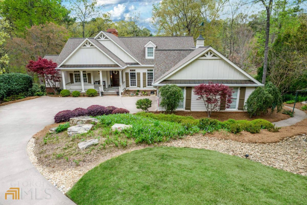 Riezl Baker & Sarah Yerger Present Gorgeous Golf Course Home at Lake Oconee Georgia