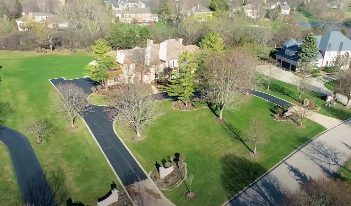 13 Spring Creek Dr South Barrington IL Video