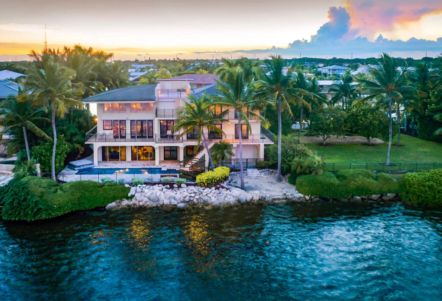 Meet the Walters Luxury Group Florida Keys Real Estate Agents
