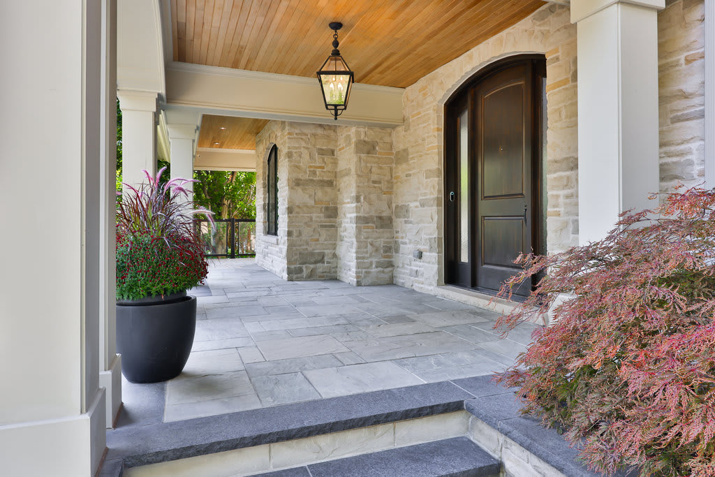 2015 Elmhurst Avenue, Oakville