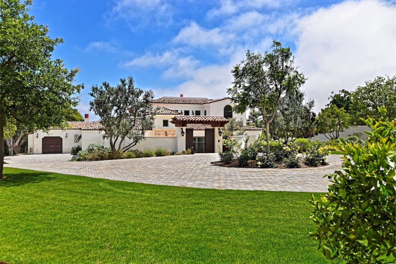 6045 La Jolla Scenic Drive South