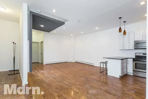 14 Woodbine Street Unit: GDN