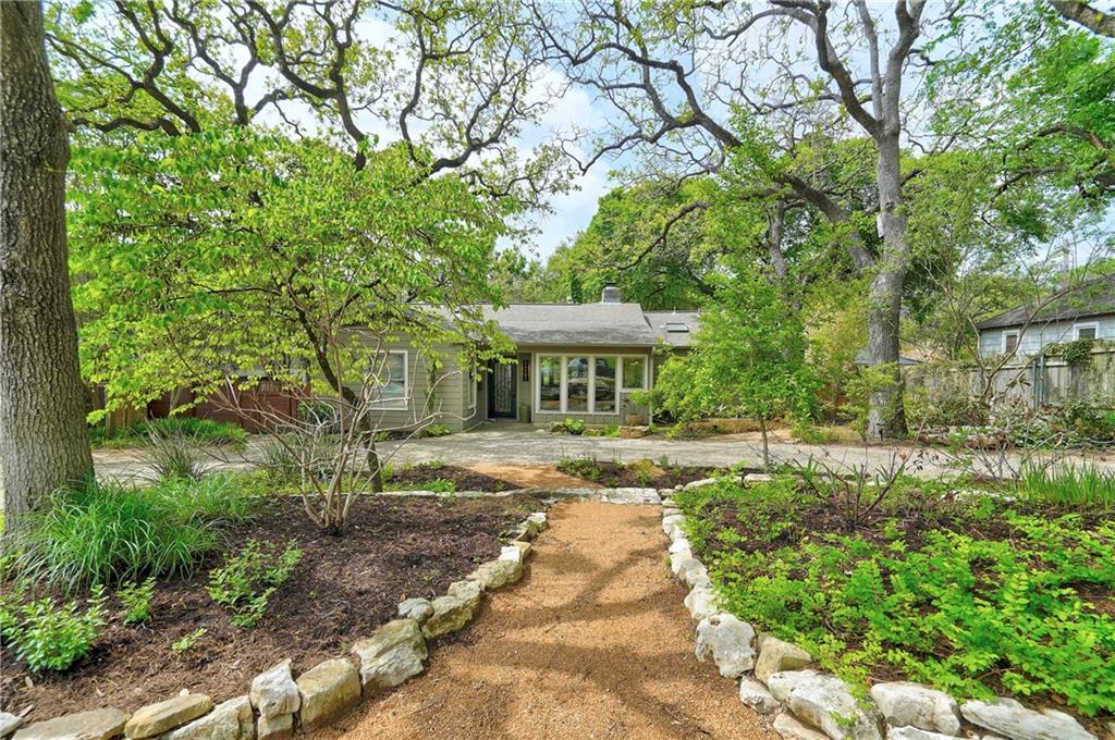 2303 Greenlee Dr