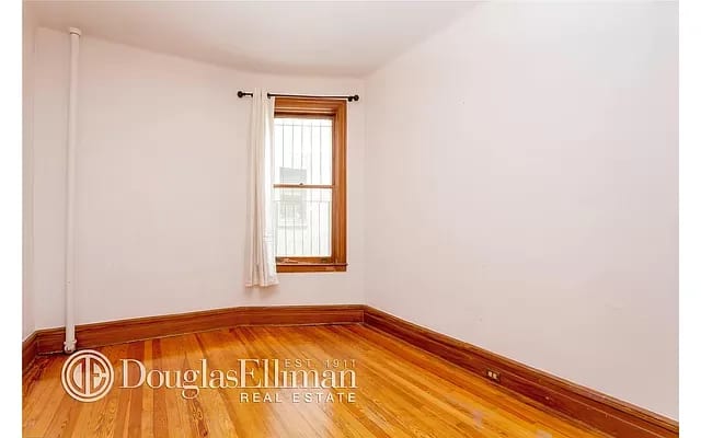 160 Wadsworth Avenue Unit: 301