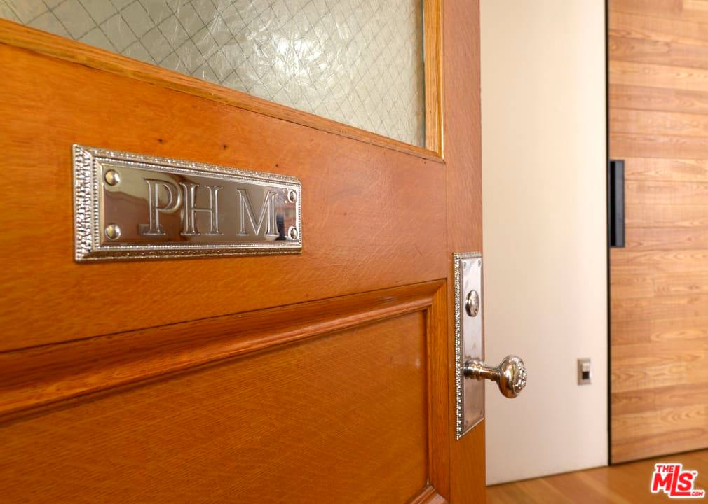 257 S Spring St, Unit PHMN