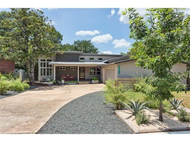 2323 Westoak Dr