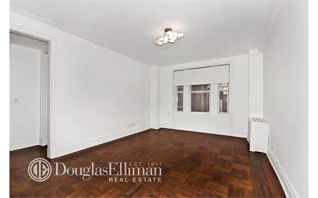 235 West 71st Street Unit: 2C