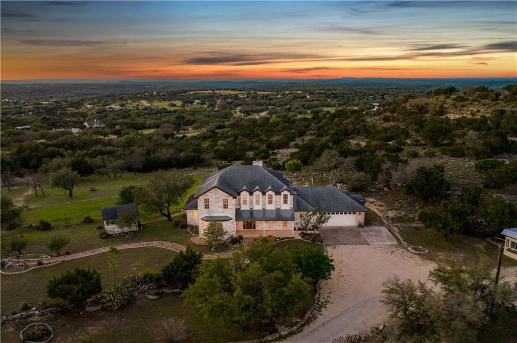 1080 Old Red Ranch Rd