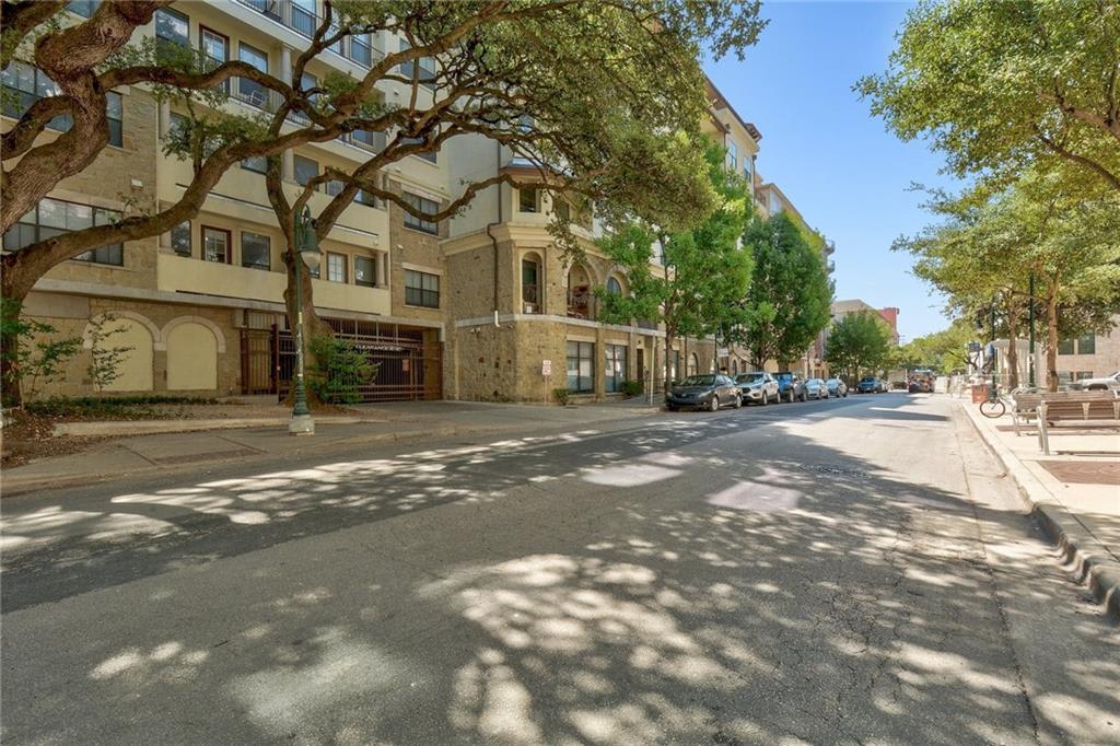 2505 San Gabriel St, #206