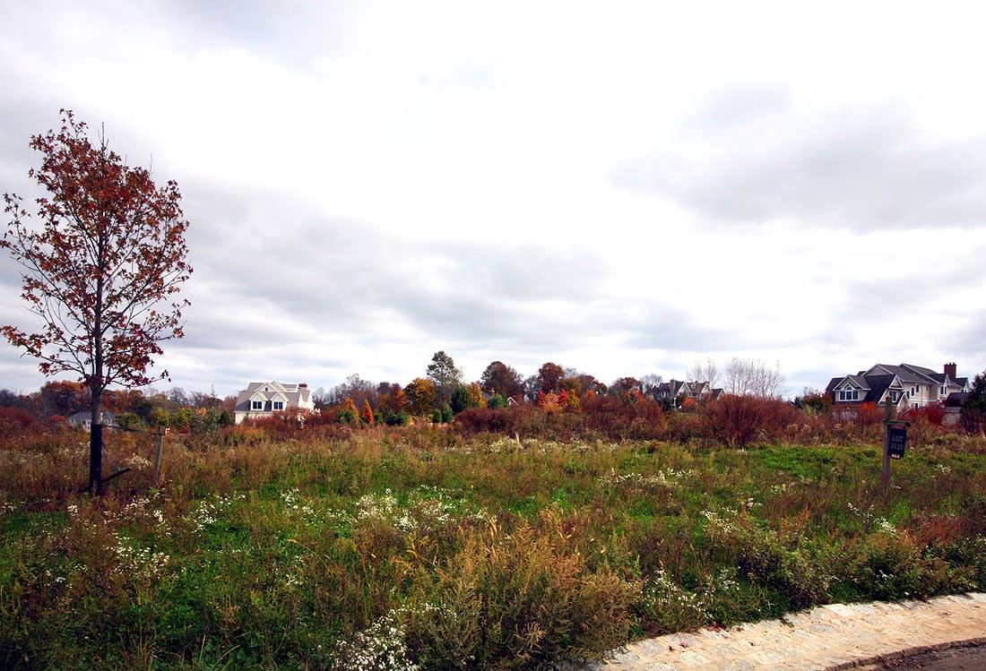 15 Hop Brook Ln Teresa "Tracy"