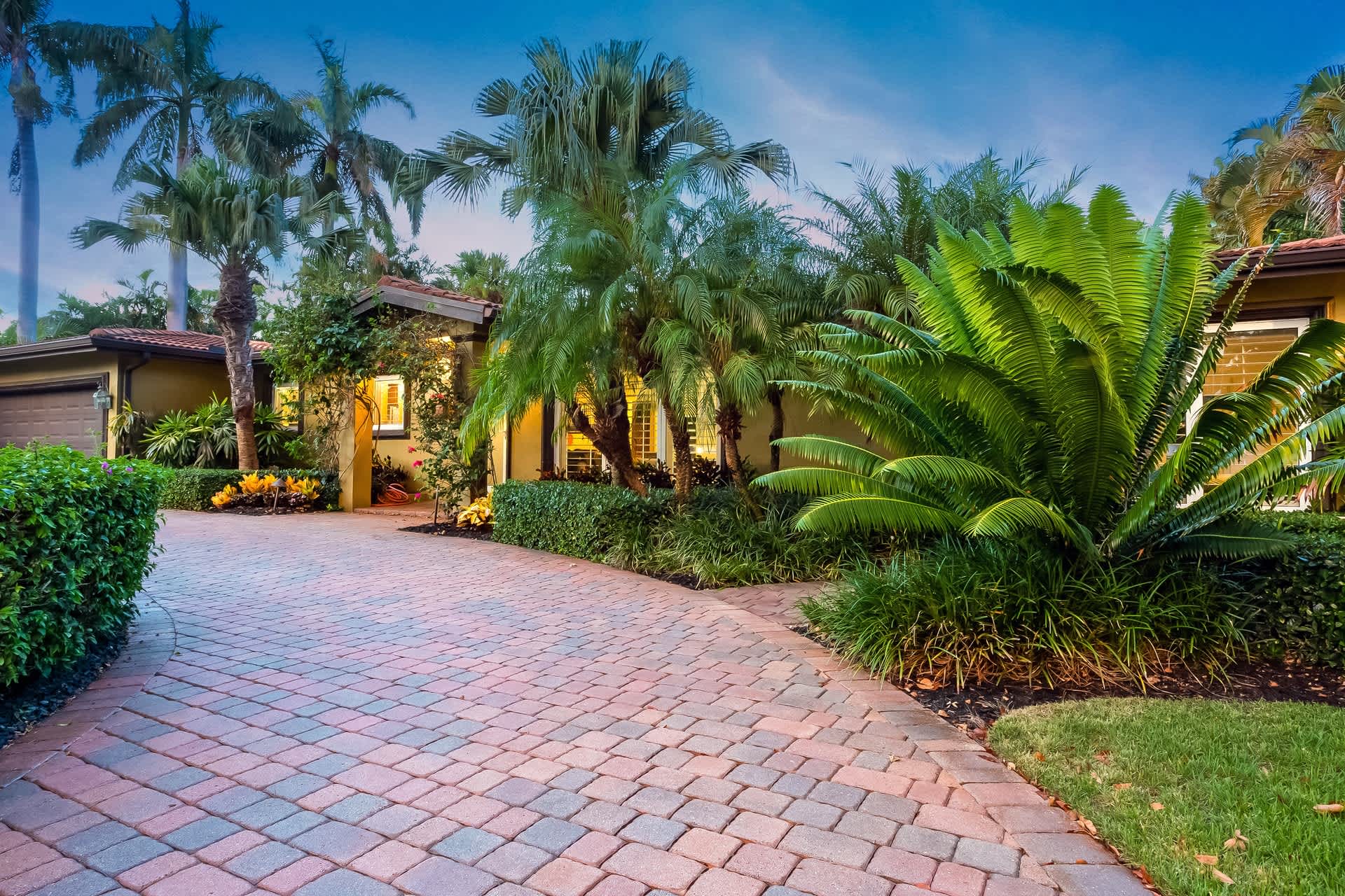 Selling Ané & Co Real Estate