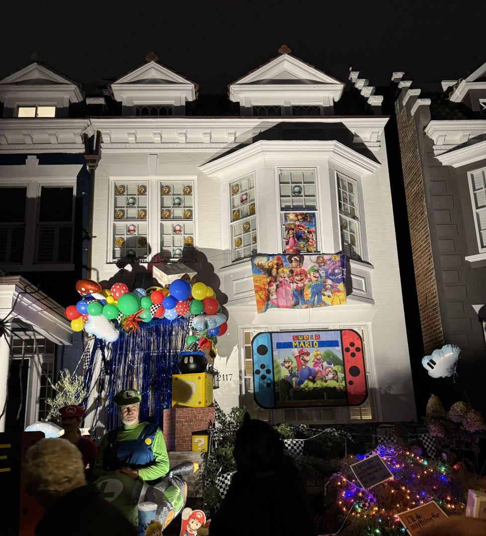 Halloween on Hanover Ave in The Fan District