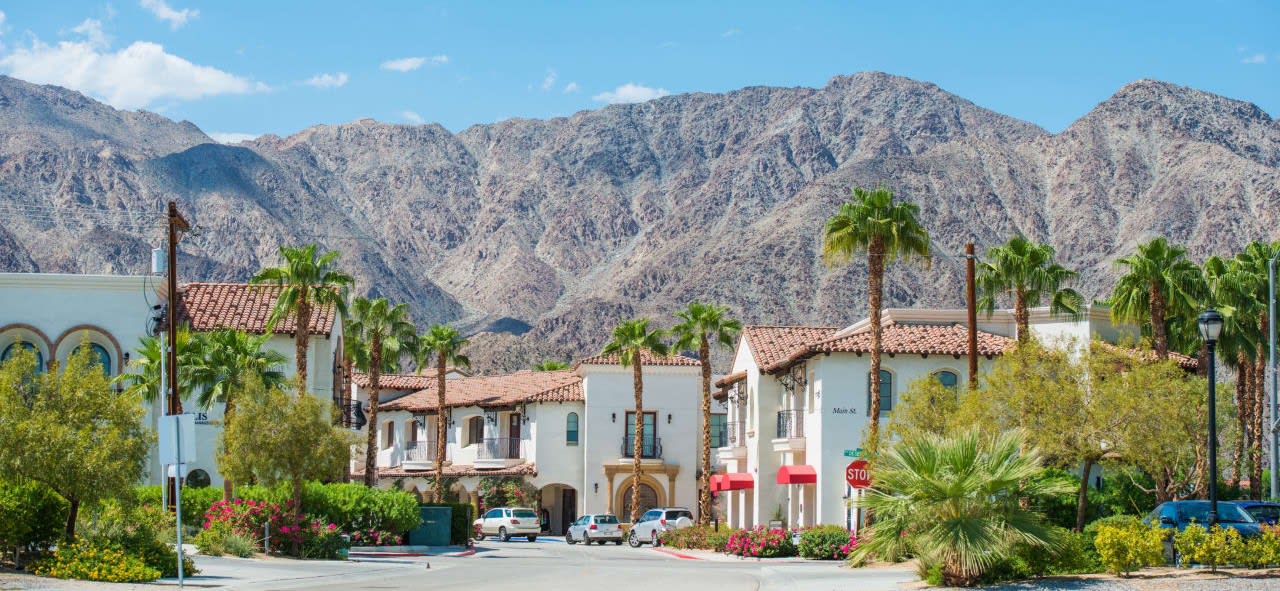 Comfortable Condo Living in La Quinta