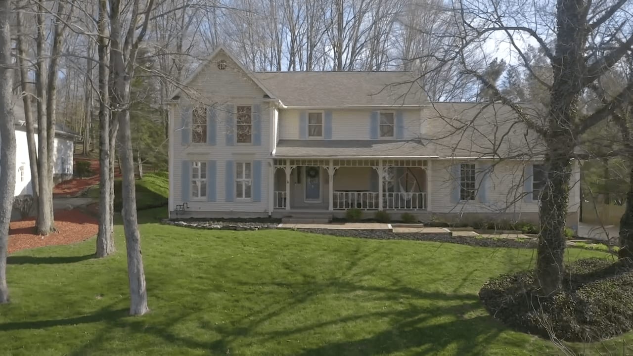 531 Lake of the Woods Blvd, Akron OH