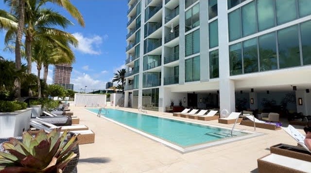 Biscayne Beach Condo Oasis