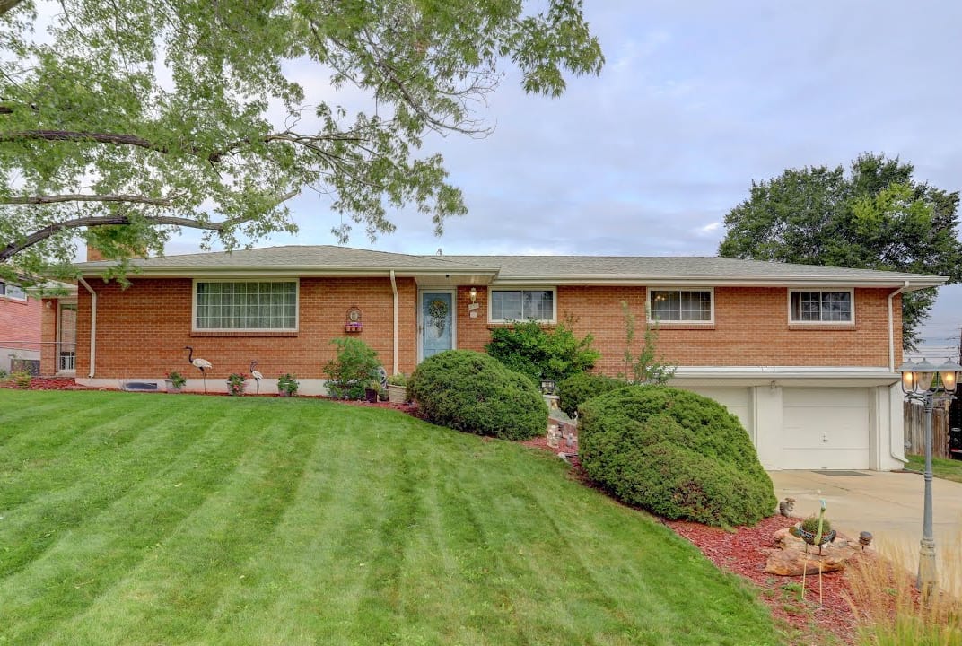 955 S Webster St - FOR SALE