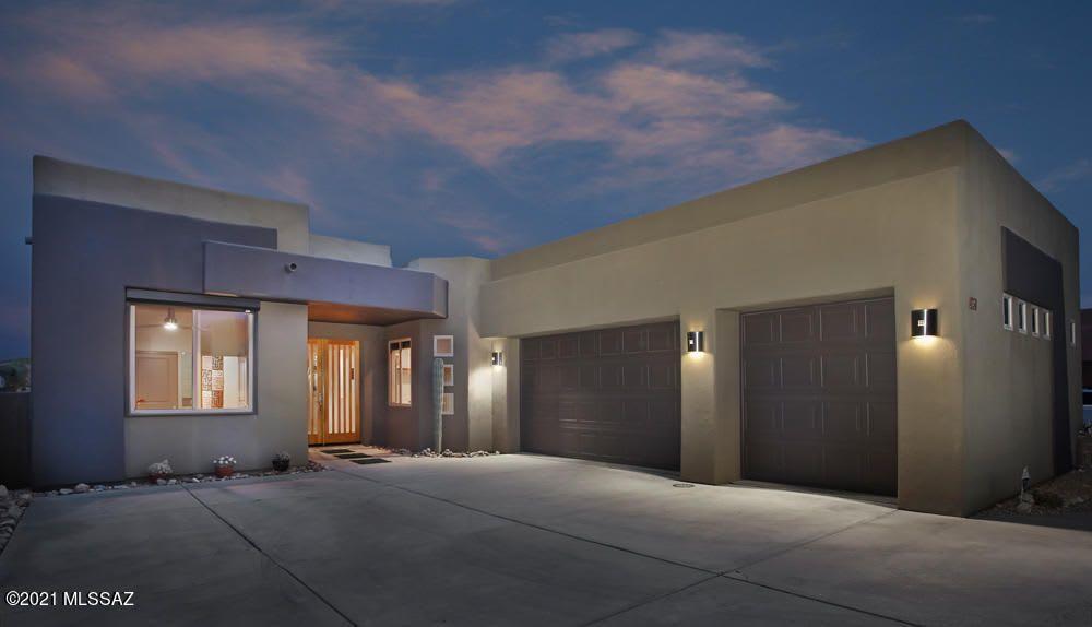 Caroline Freedman Tucson Real Estate Agent Gray St. Onge