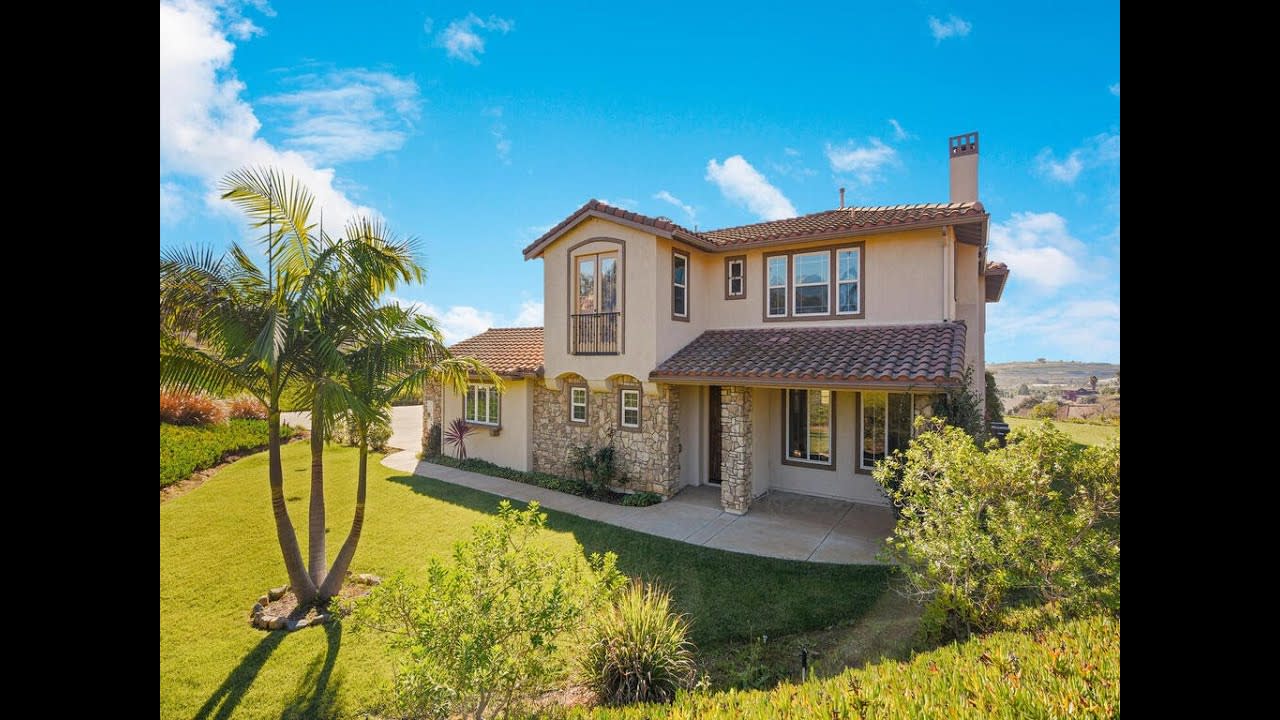 Bonsall Real Estate Vlog Heidi Dickens