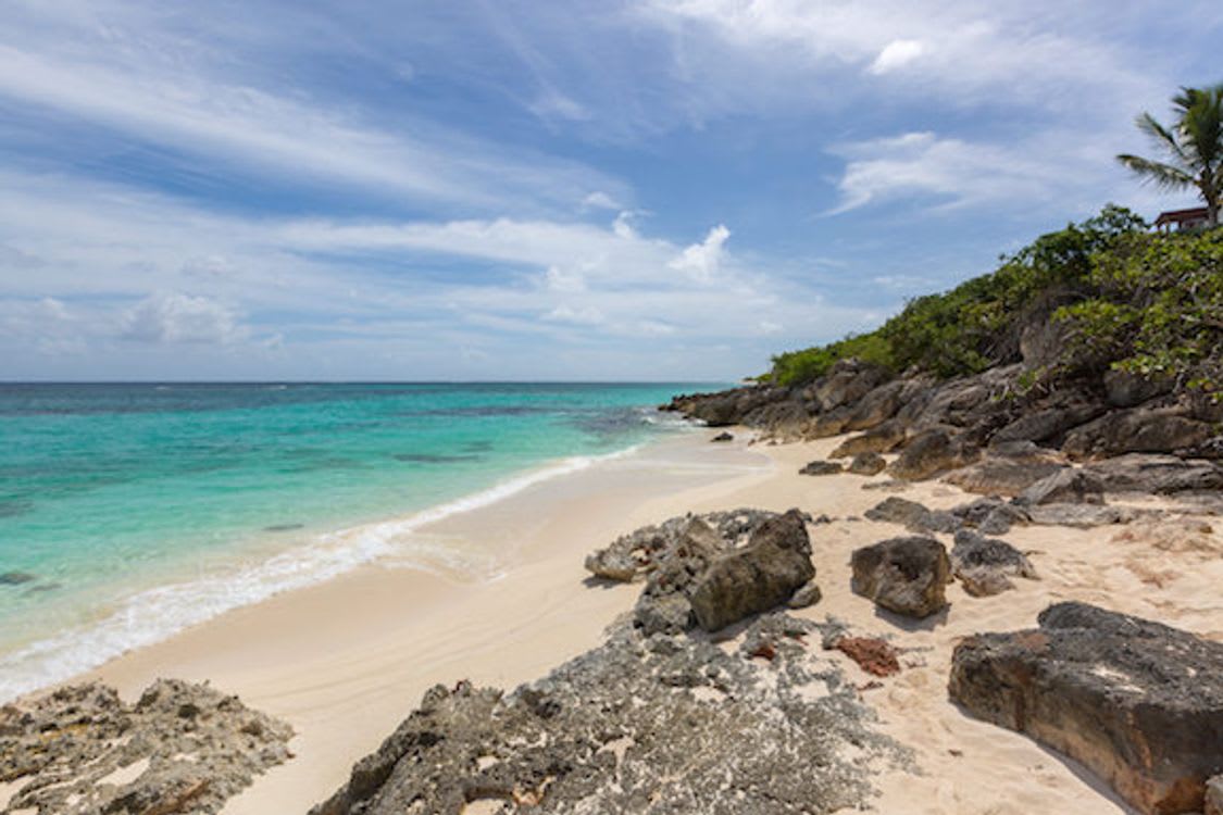 Shoal Bay Beach Pad