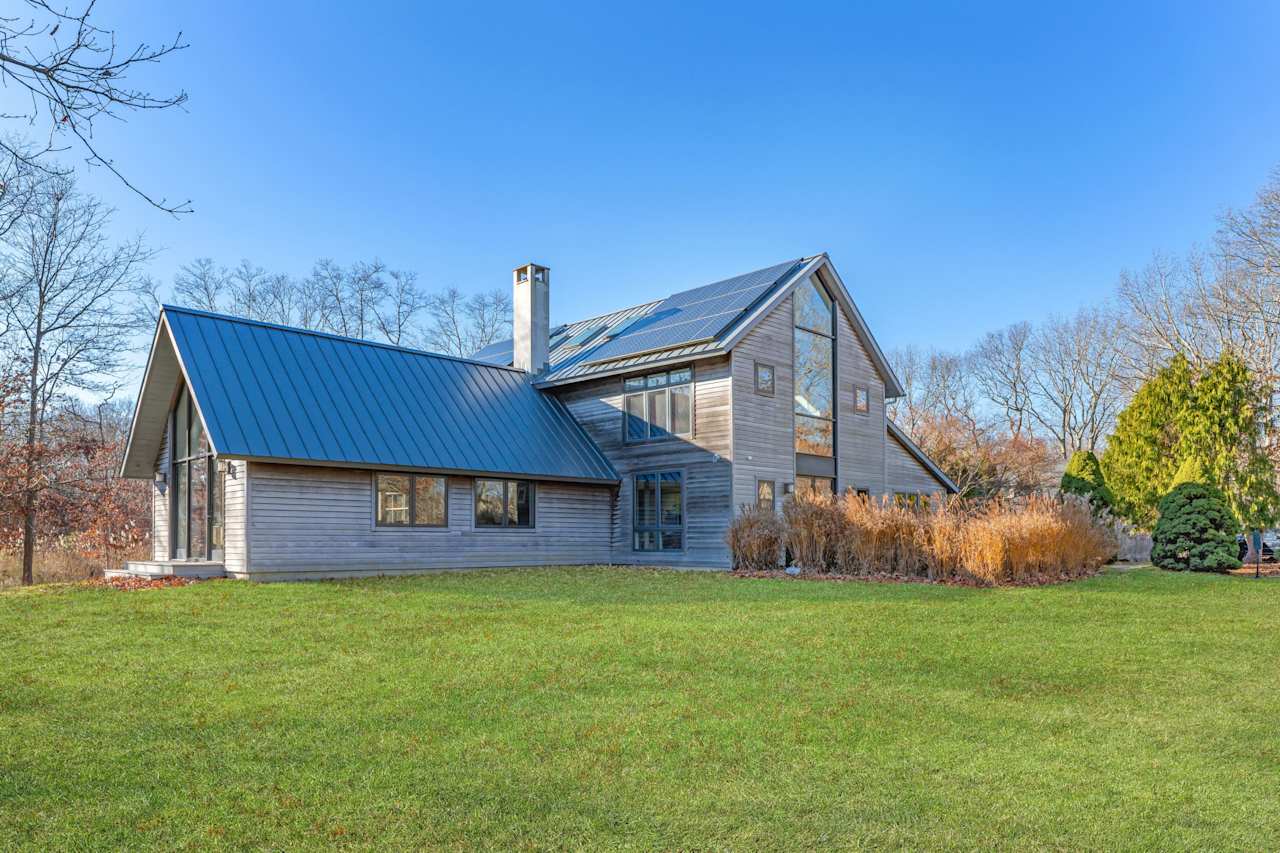 35 Fresh Pond Road Mala Sander + Team Hamptons Real Estate Agents