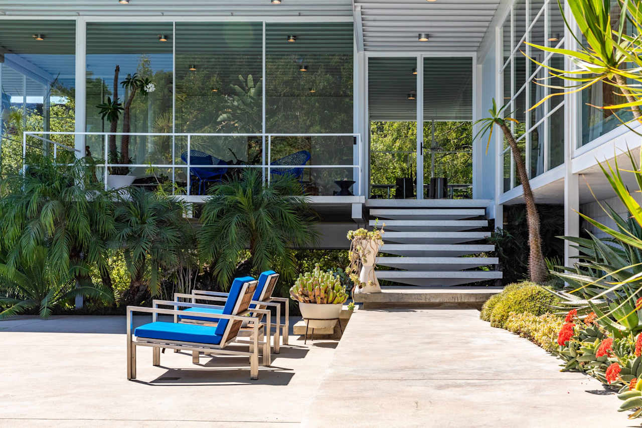 The Steel House :: Neil A. Johnson, AIA