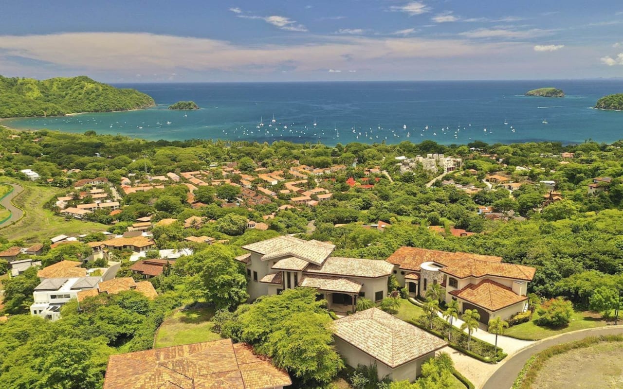 The 4 Best Neighborhoods to Live in Playa del Coco