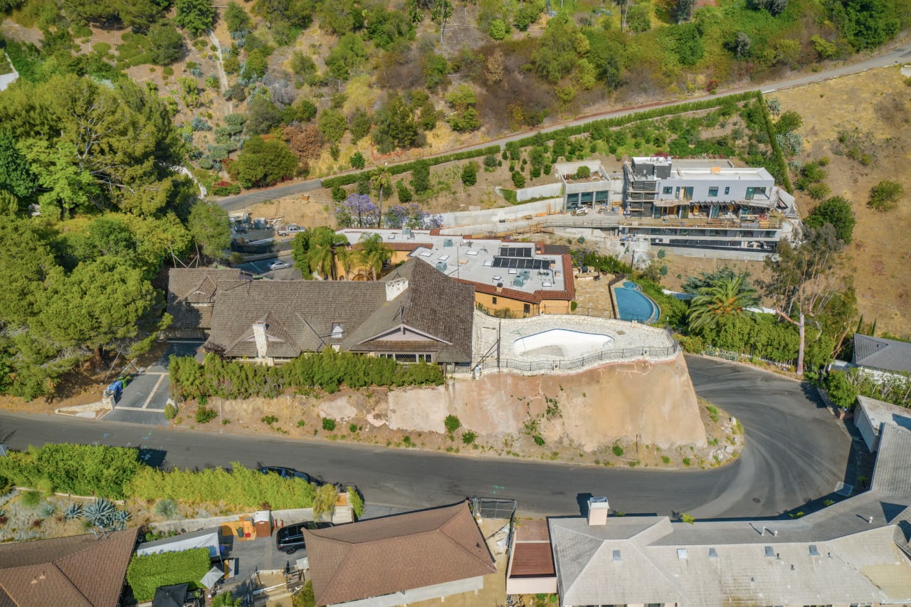 1326 Beverly Estates Drive, Beverly Hills, California 90210 Tomer