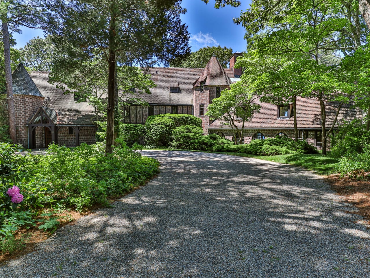 Waterfront Legacy Property on Oyster Harbors