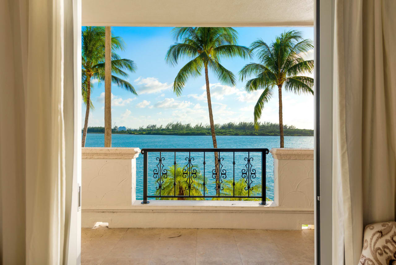 2426 Fisher Island Drive