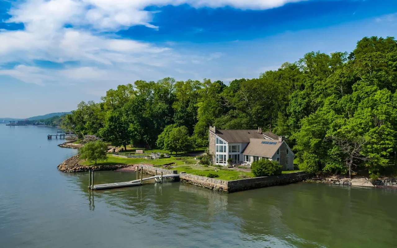 Real Estate in Mahwah, NJ & More Homes, Houses & Condos For Sale