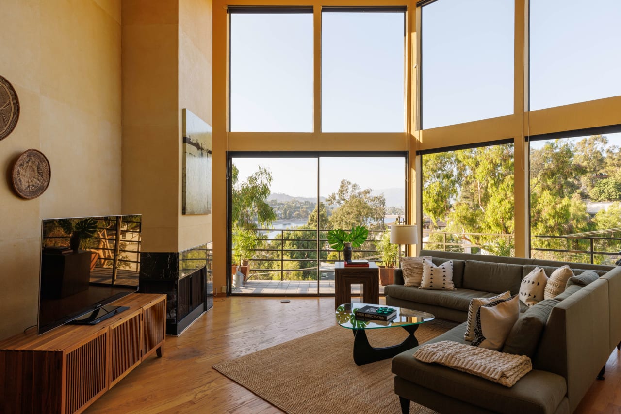 Silver Lake Penthouse Silver Lake Real Estate Bryant \ Reichling