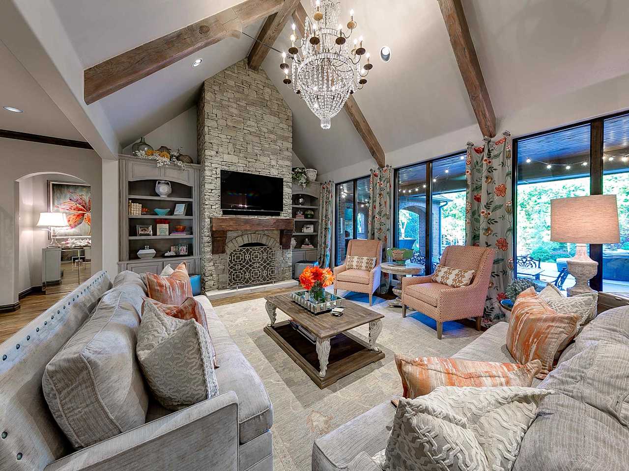 5 Mistakes to Avoid When Selling Your Luxury Home - Wyatt Poindexter - The Agency