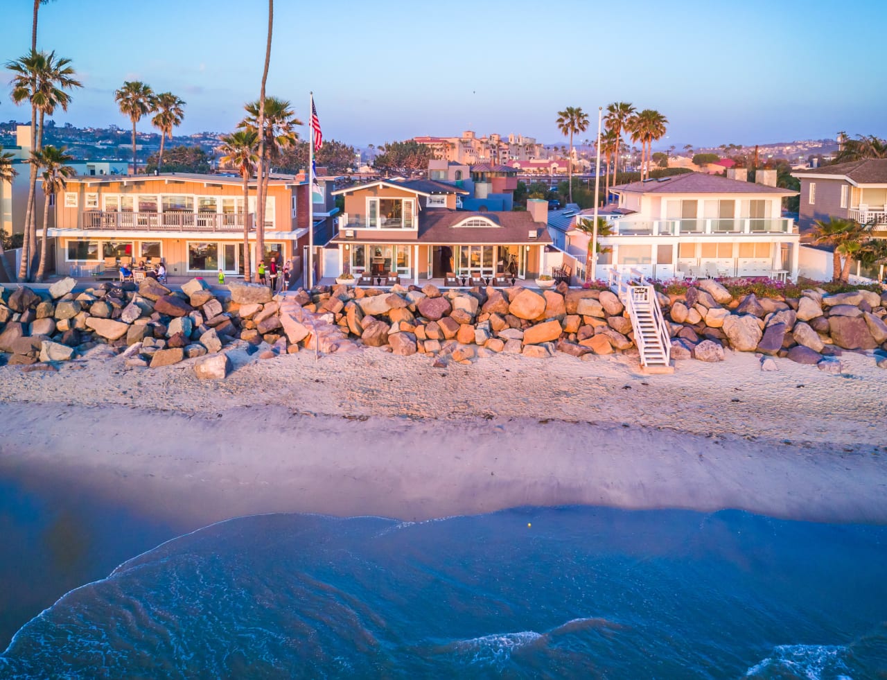 OCEANFRONT IN DEL MAR