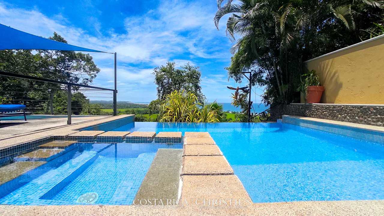 Ocean View Villa Tropical