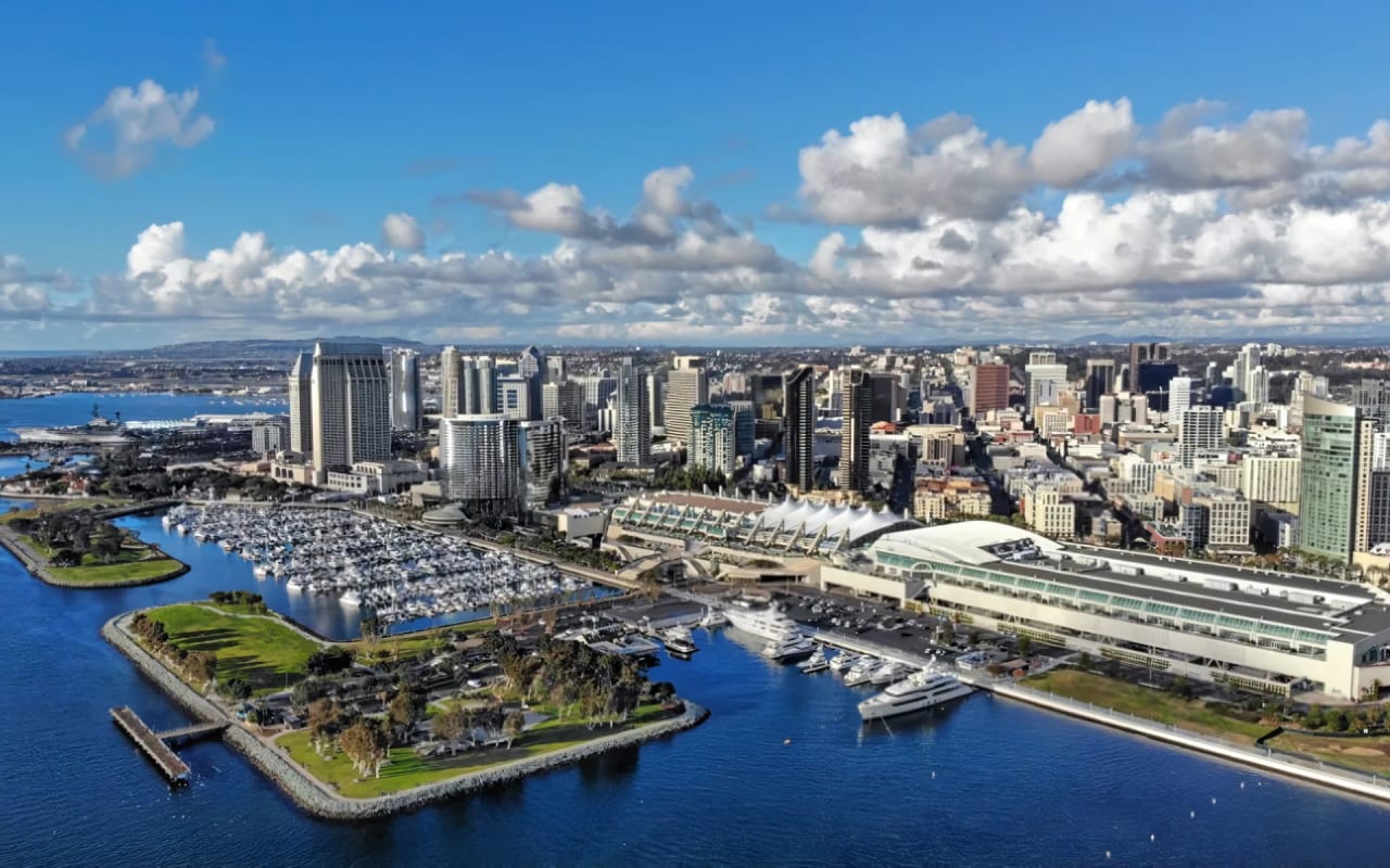 Your Ultimate Guide to Buying Pacific Gate Condos for Sale