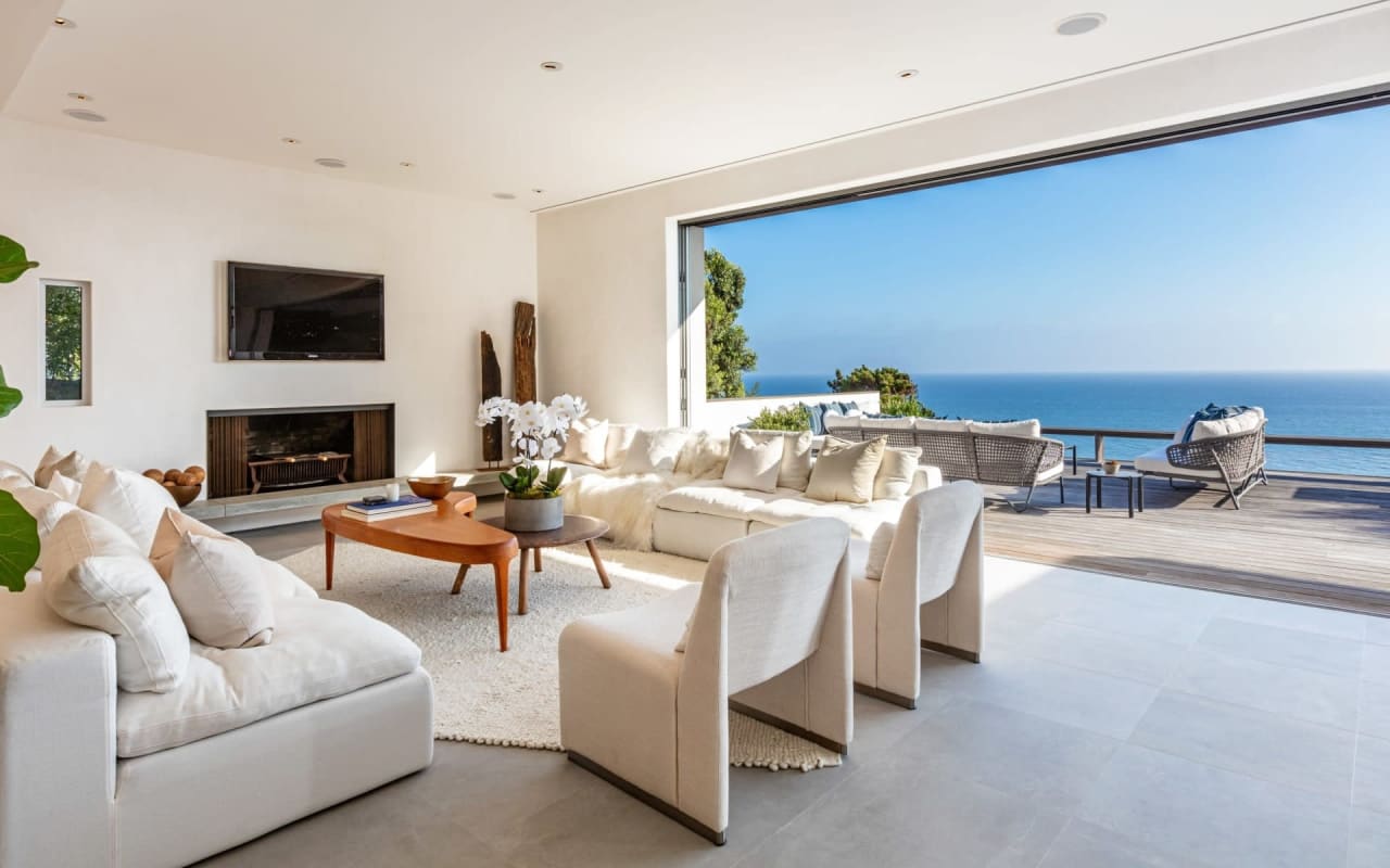 Coastal Elegance: Designing Your Dream Home in Malibu