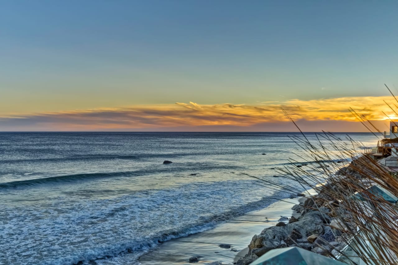 Modern Malibu Road Beach House