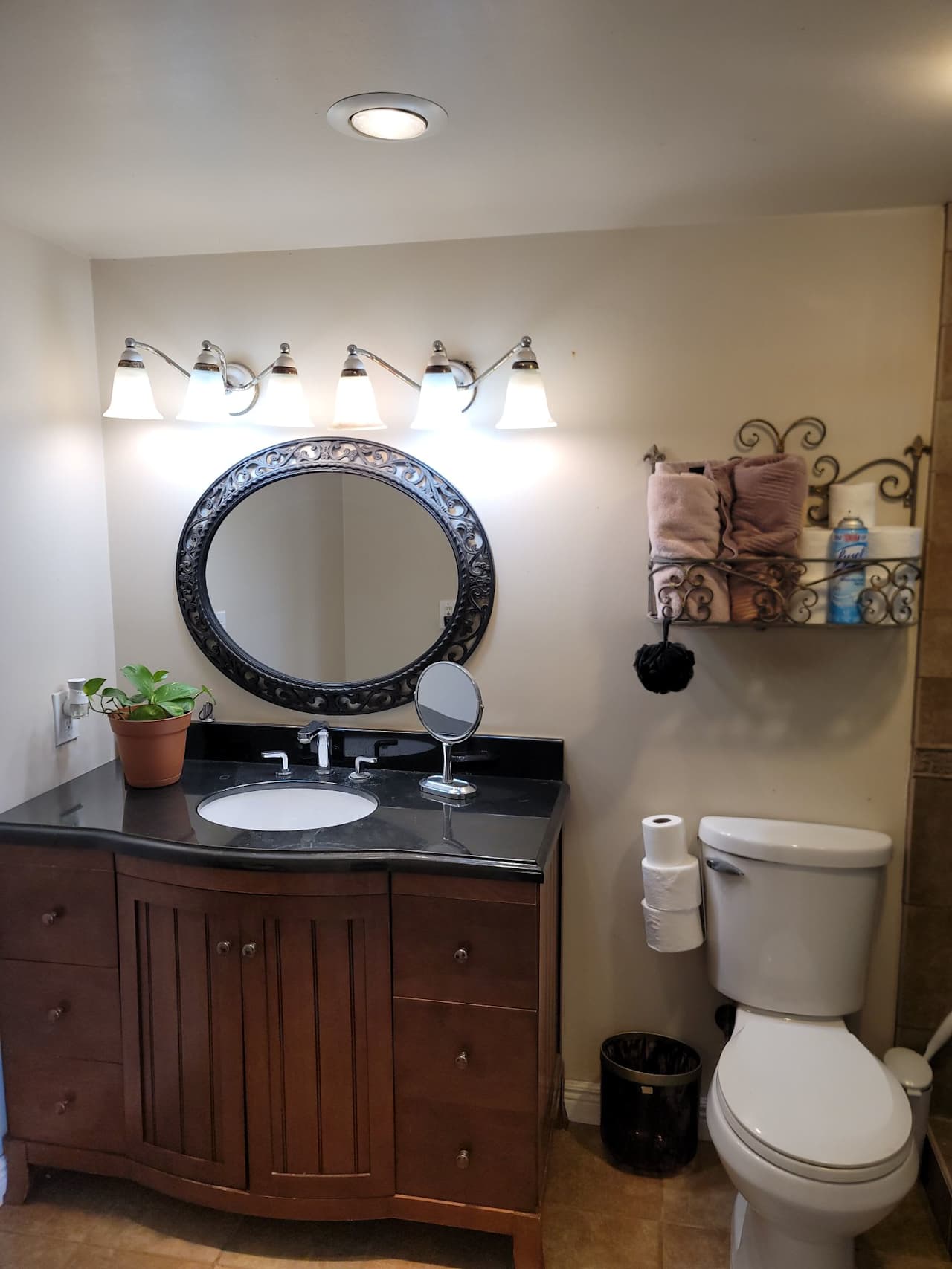 placentiafamilyhome Robert Molett Newport Beach Real Estate Agent