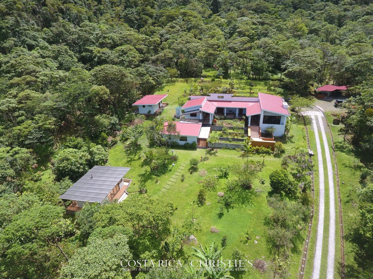 Magnificent Coffee Estate with River and Waterfall - Tierra Serena