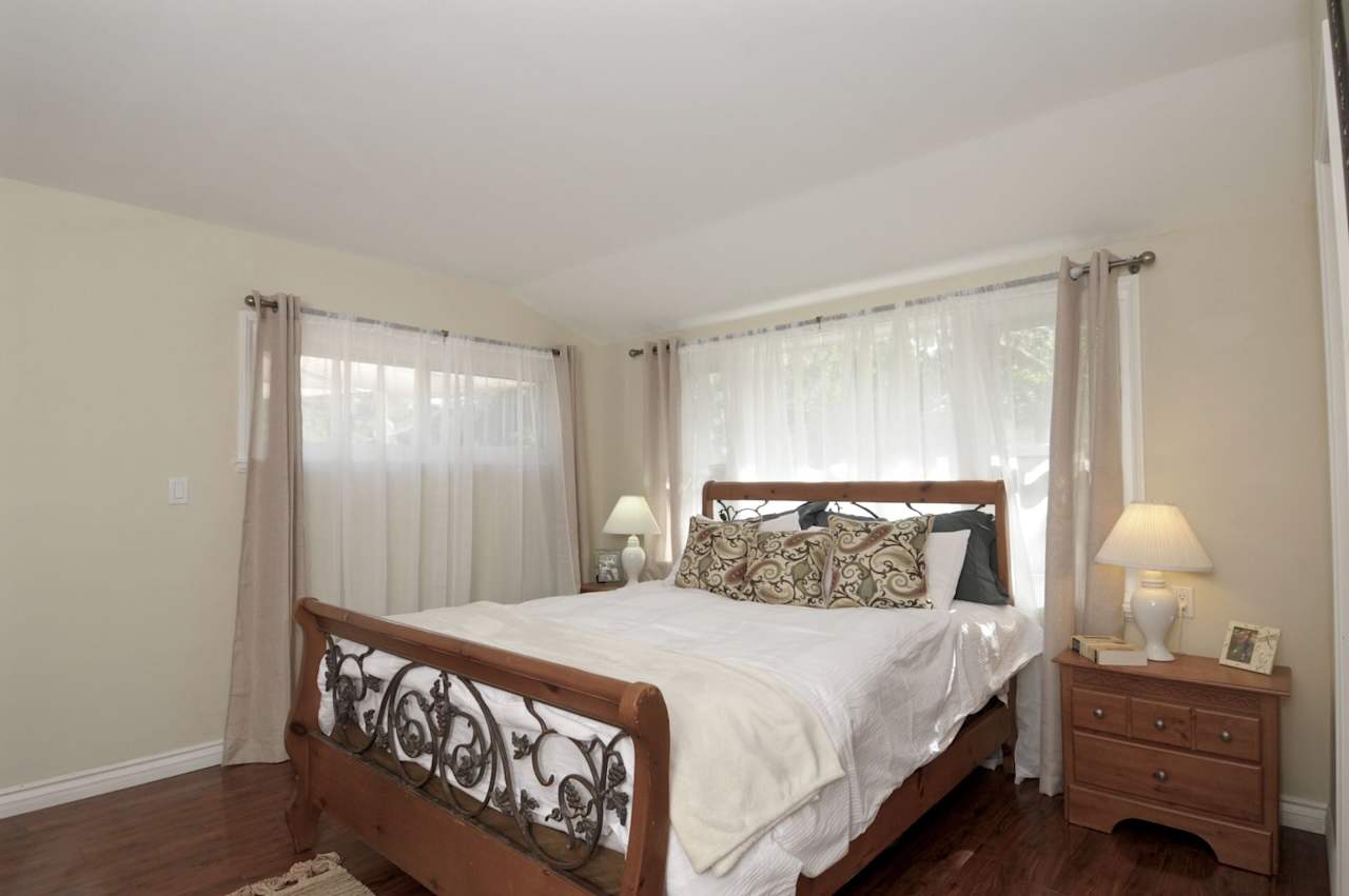 6867 APPERSON Street