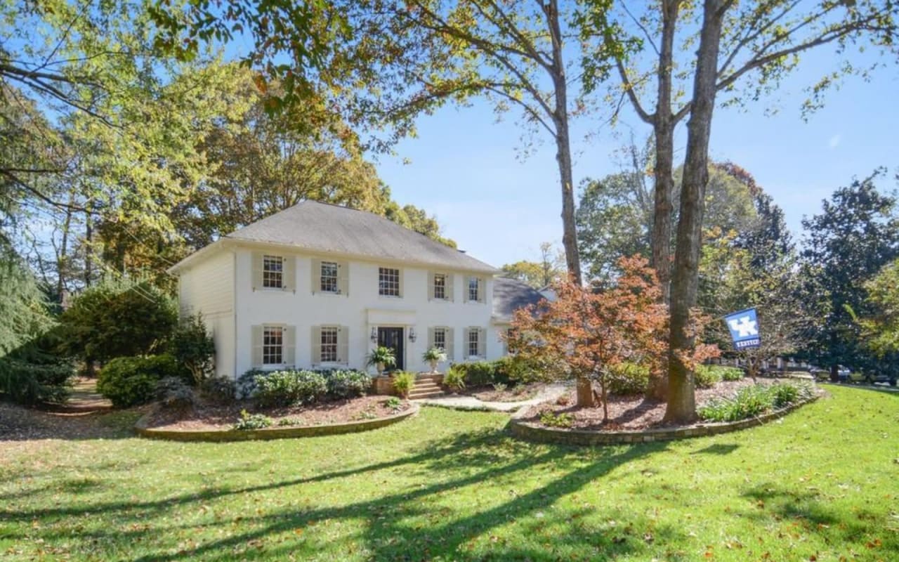 McAuley & Associates Real Estate Agents