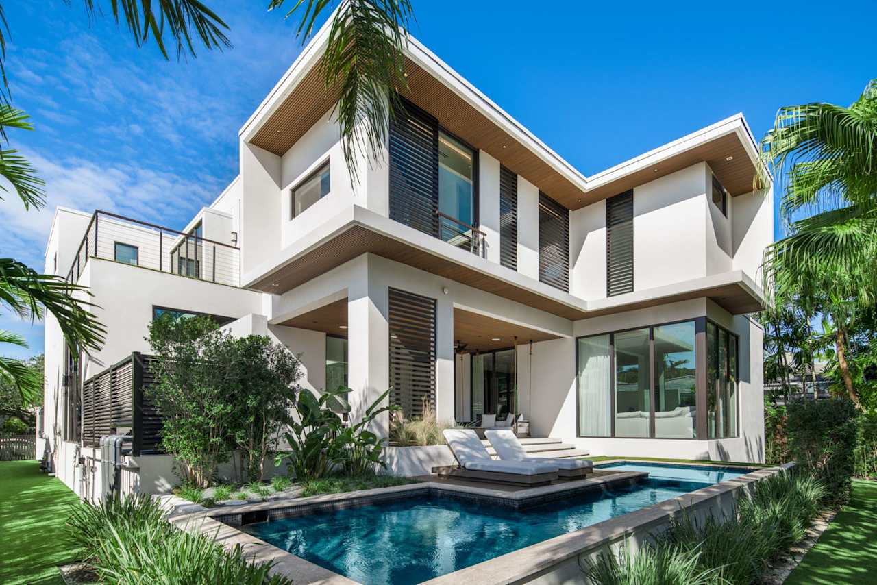 OFFICIAL Lists Newly Minted Bal Harbour Village Residence for 13.5 Million