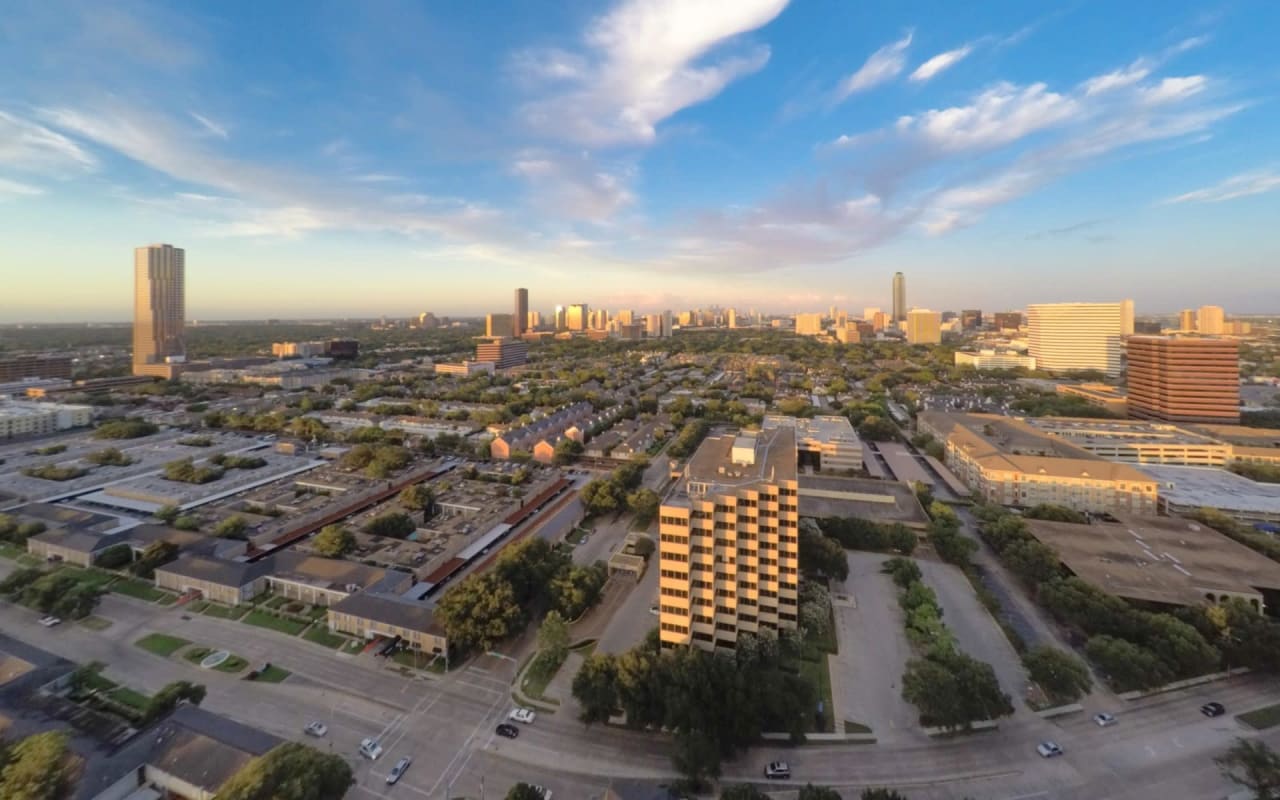 Galleria Mall - Houston, TX. A large upscale shopping mall in Houston s  uptown district.