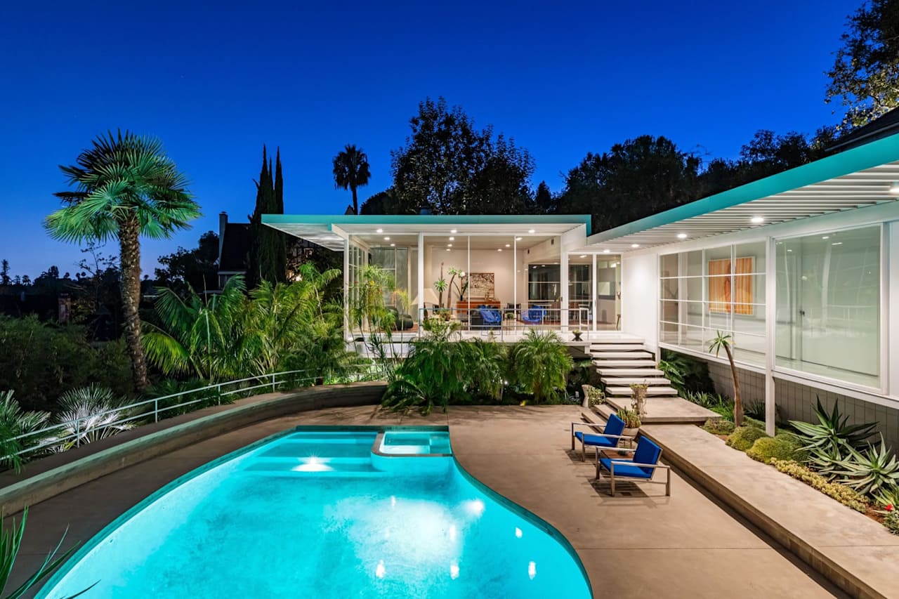 The Steel House :: Neil A. Johnson, AIA