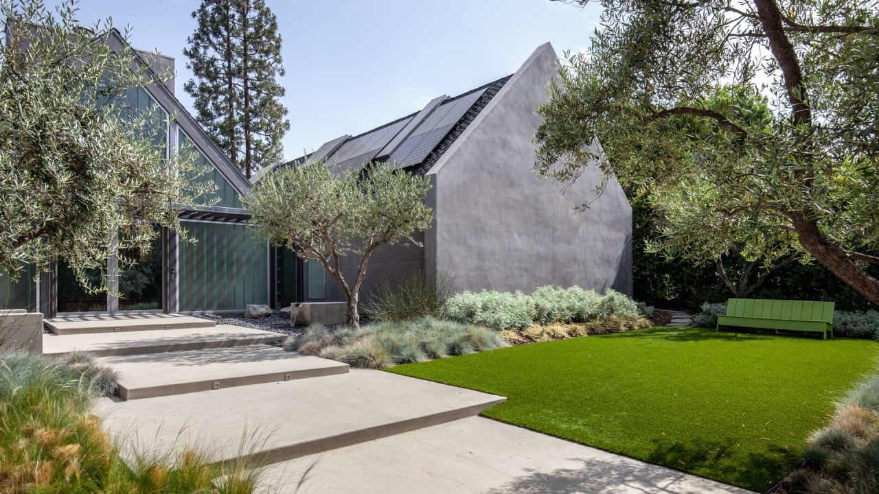 This Striking Pasadena Architectural Is Loaded With Eco-Friendly Upgrades