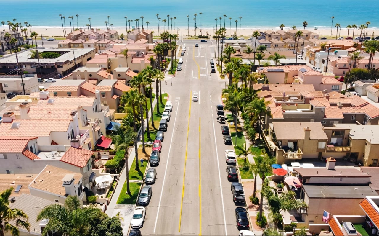 Selling a Home in Huntington Beach