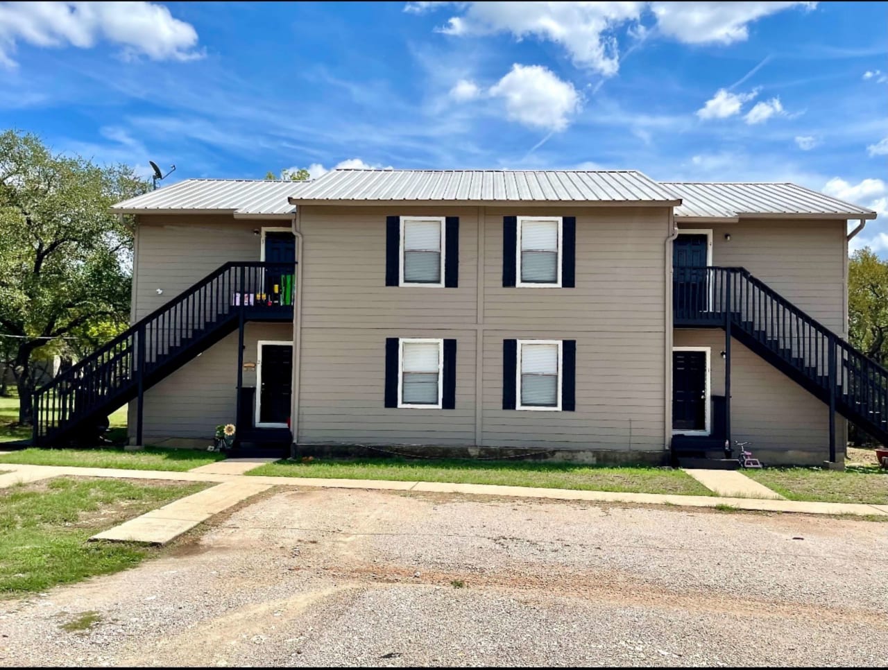 502 Willow St Multi-Family | 24 Units